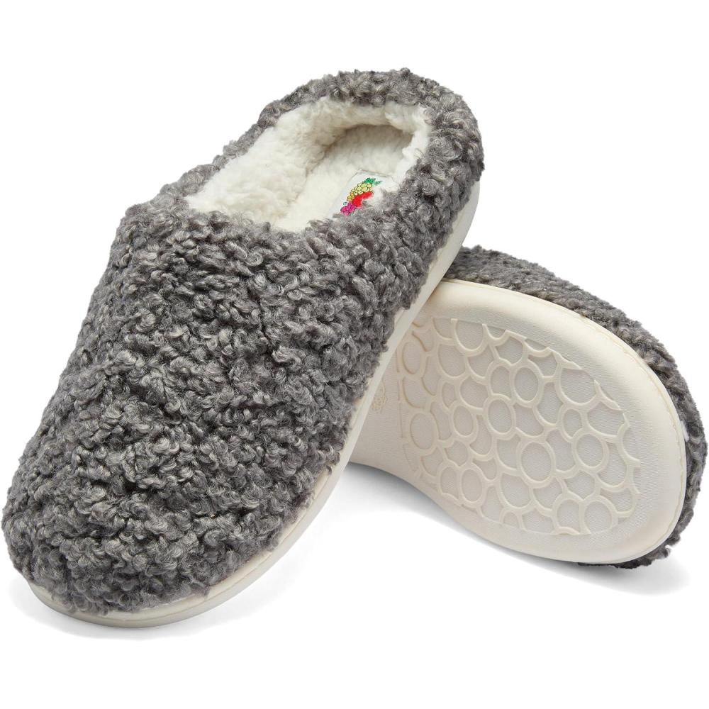 imageFruit of the Loom Womens Berber Slippers  Fuzzy Memory Foam Lightweight Clog IndoorOutdoor Zapatillas de MujerGrey