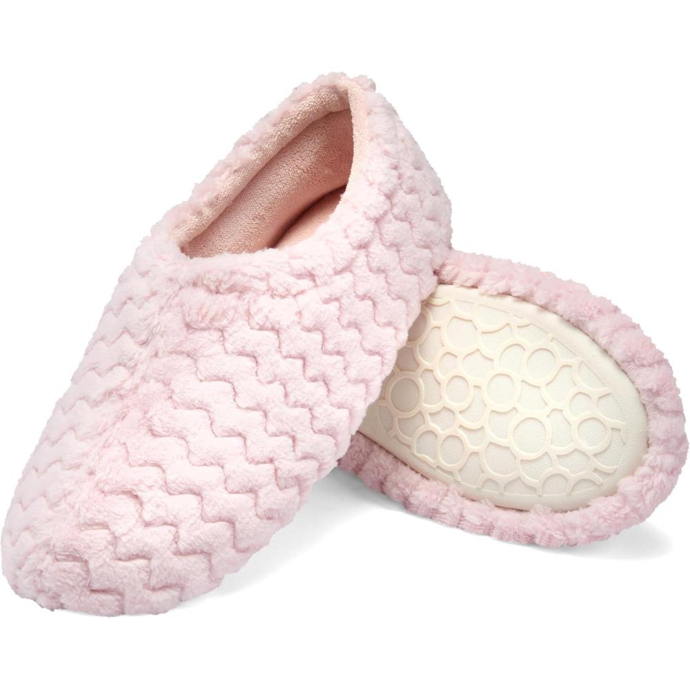 imageFruit of the Loom Womens Chevron Slippers  Fuzzy Memory Foam Lightweight IndoorOutdoor Zapatillas de MujerPink