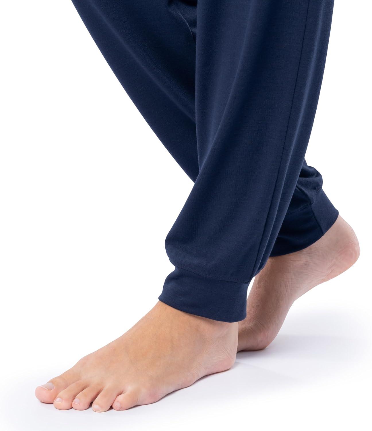 imageFruit of the Loom womens Breathable Short Sleeve Top and Jogger Pant Sleep Pajama SetMidnight Blue
