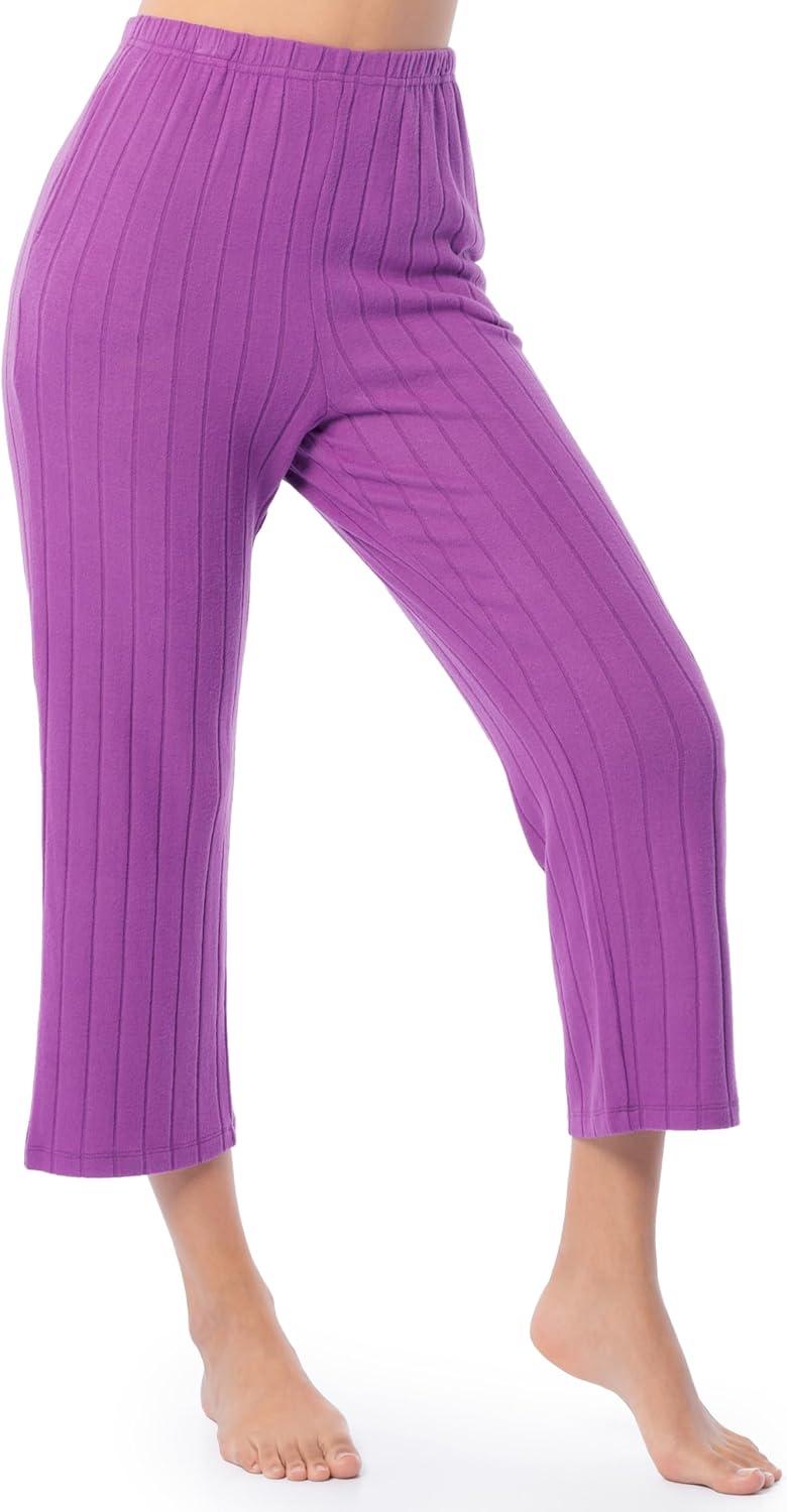 imageFruit of the Loom womens Dolman Sleeve and Cropped Pant Sleep SetFuchsia